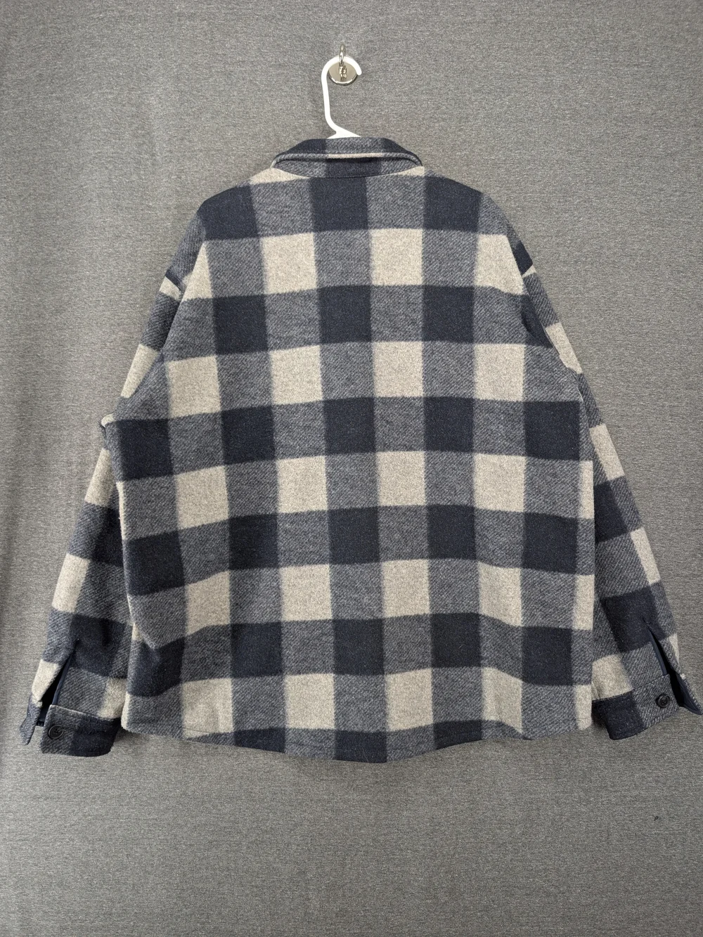 Banana Republic Men's Navy & Gray Plaid Wool Overshirt